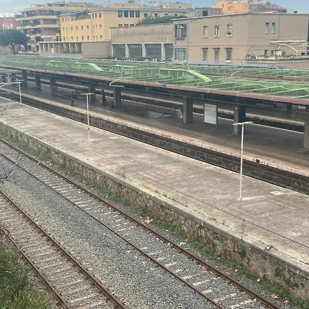アパート Turistico In Via Bertolini